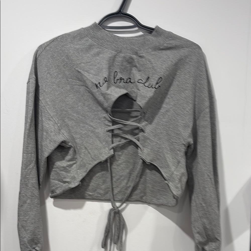 No Bra club cropped  Women's sweatshirt